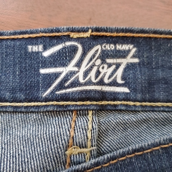 Old Navy The Flint - Picture 6 of 8